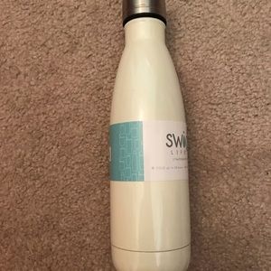 SWIG stainless steel water bottle